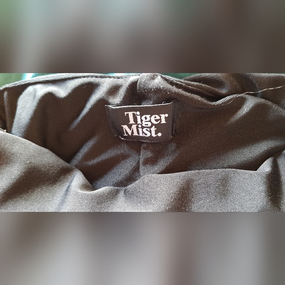 Tiger Mist black Ismay ruched dress - Picture 9 of 13